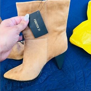 Forever 21 Tan Heeled Boots with Sleek Design